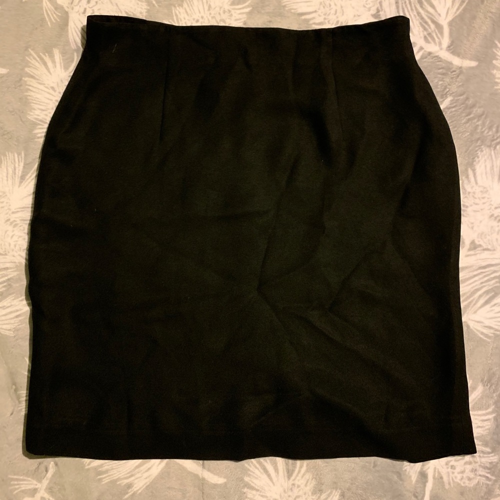 Black skirt